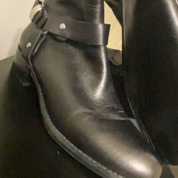 Beautiful  Franco Sarto Leather Boots Carlota with Silver Wide Calf NWOT - Picture 7 of 11